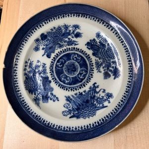 Antique blue and white fitzhugh plate